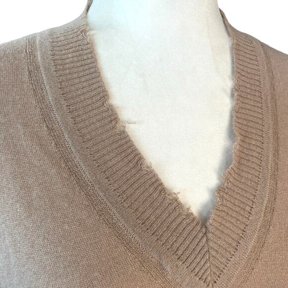 Prive 45 Cashmere? V Neck Sweater Large Tan Thrashed Designer Luxury Grunge Cozy - Picture 4 of 16